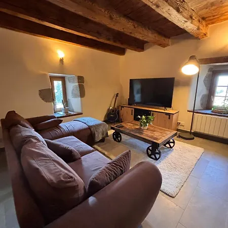 Le Medieval Dernier Etage Dans Le Centre Historique Apartment